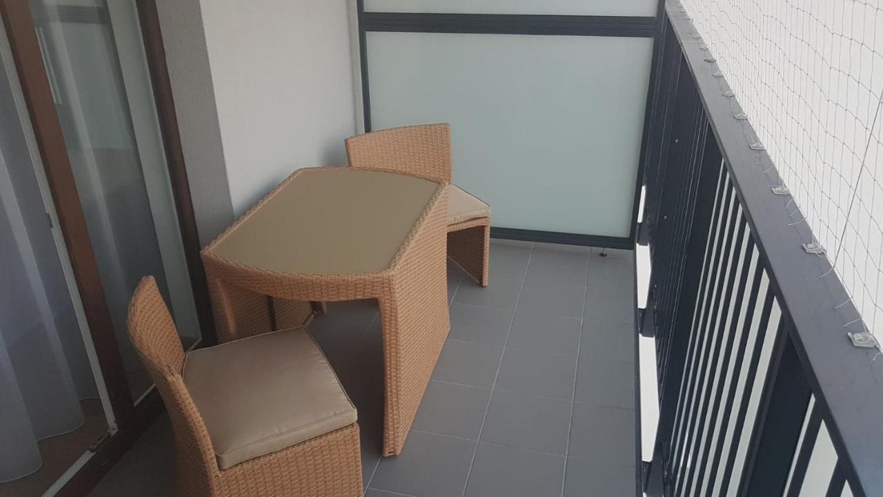 Apartament W Warszawie Dedykowany Parking Podziemny W Cenie, Wifi, Blisko Centrum New Apartment In Warsaw Finished To A High Specification Fitted Out To A High Standard On The 7Th Floor, Wifi, Underground Parking Price Included Kültér fotó