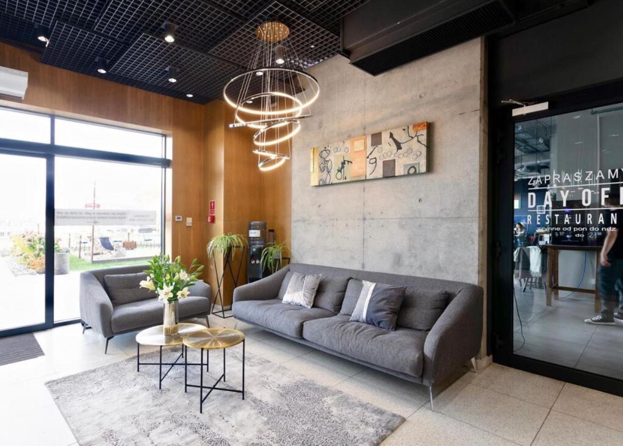 Apartament W Warszawie Dedykowany Parking Podziemny W Cenie, Wifi, Blisko Centrum New Apartment In Warsaw Finished To A High Specification Fitted Out To A High Standard On The 7Th Floor, Wifi, Underground Parking Price Included Kültér fotó